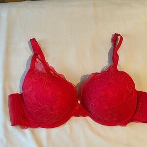 Elegant Red Lace Bra 44c